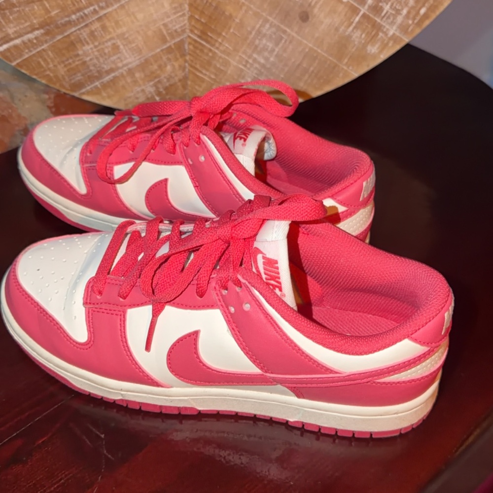 Nike Dunks Pink